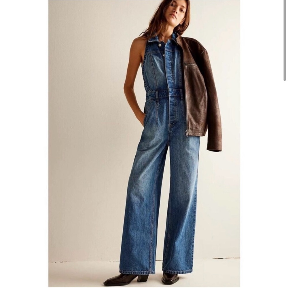 NWOT Free People We the Free Harper Collar Halter Denim jean Jumpsuit Medium